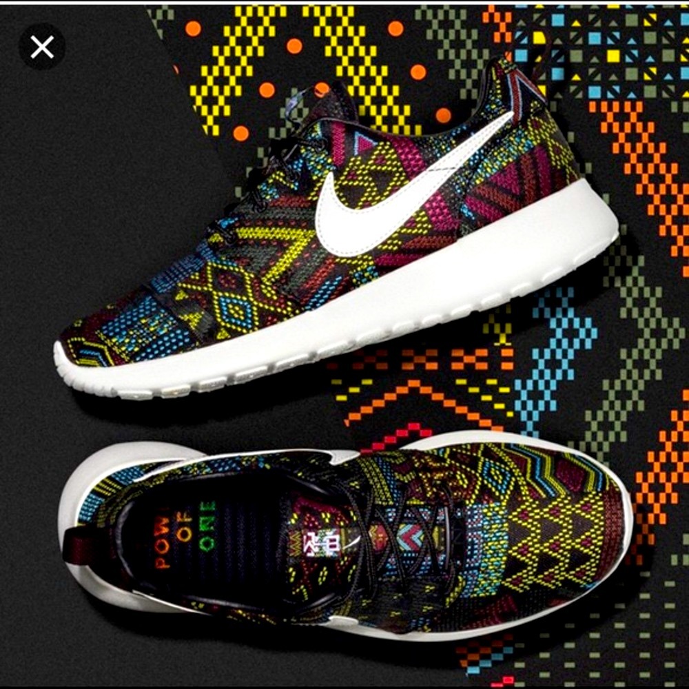 Nike Roshe- The power of one- BHM special Edition